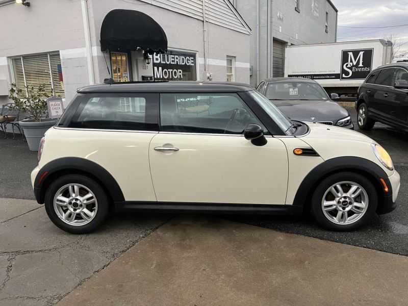 MINI Cooper Image 21