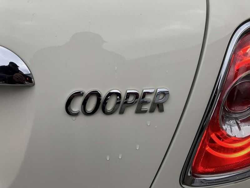 MINI Cooper Image 24