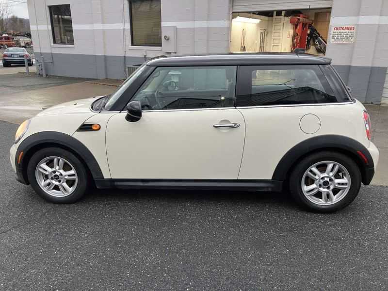 MINI Cooper Image 16