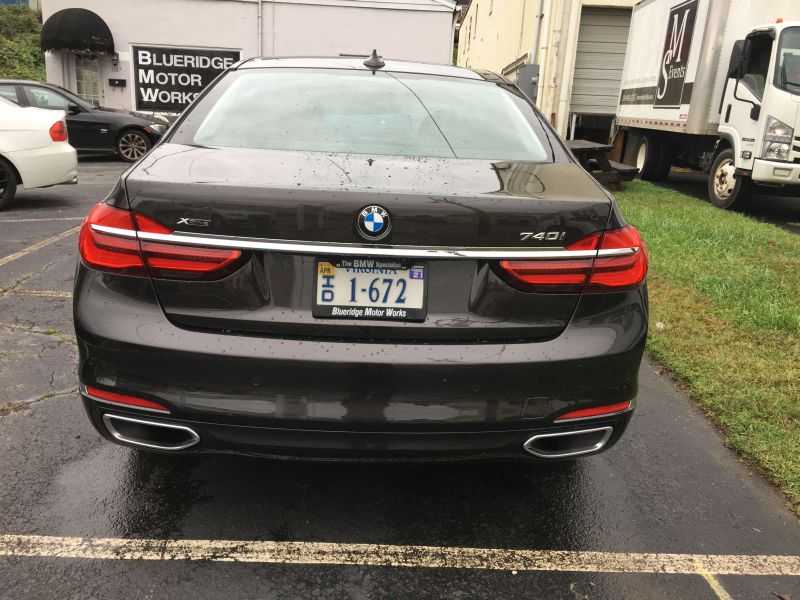 Bmw 7 Series Image 5