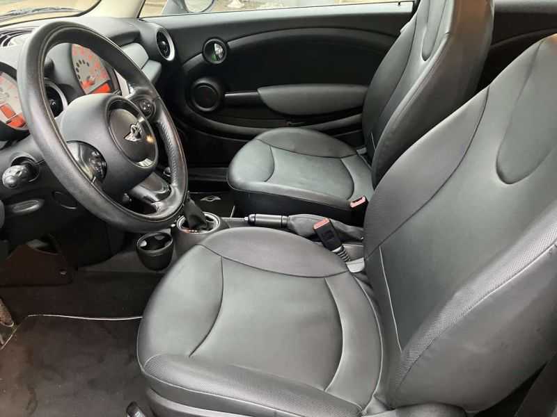 MINI Cooper Image 13