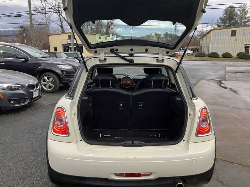MINI Cooper Image 7