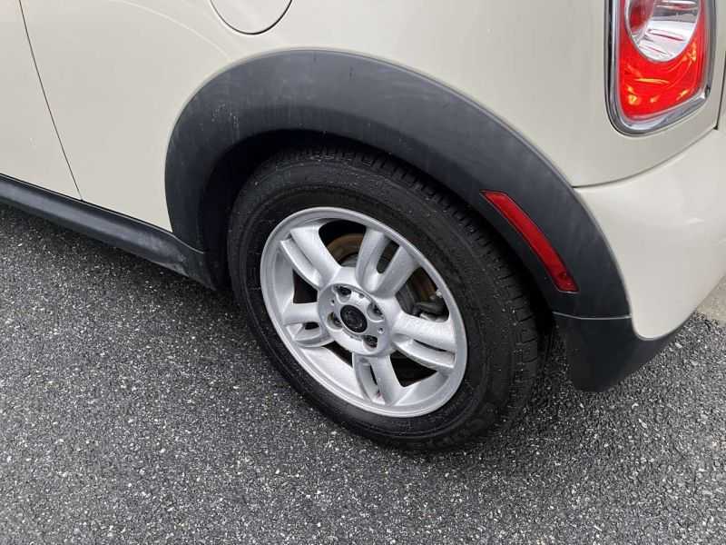 MINI Cooper Image 17