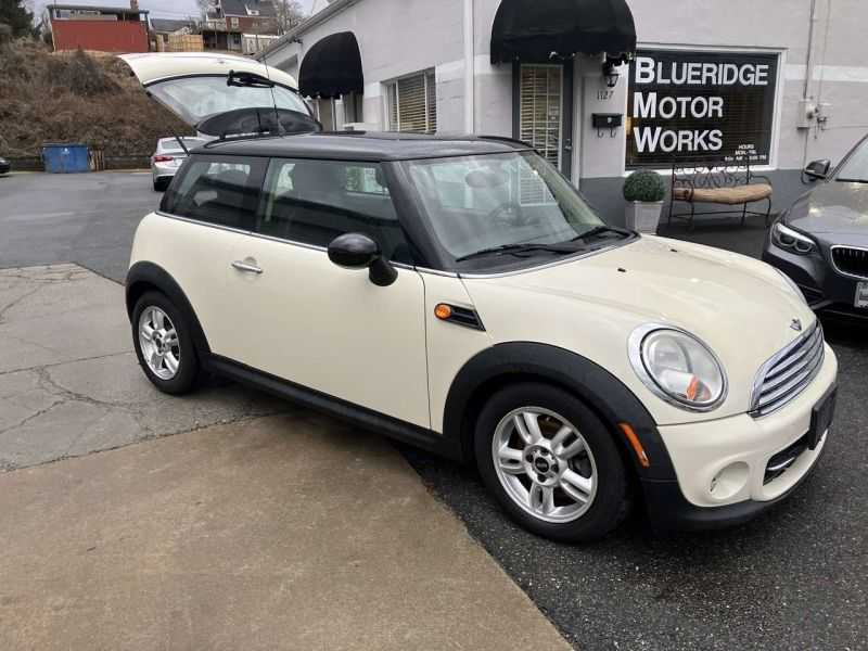 MINI Cooper Image 6