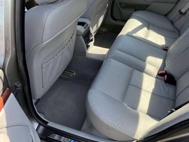 Bmw 5 Series Image 26